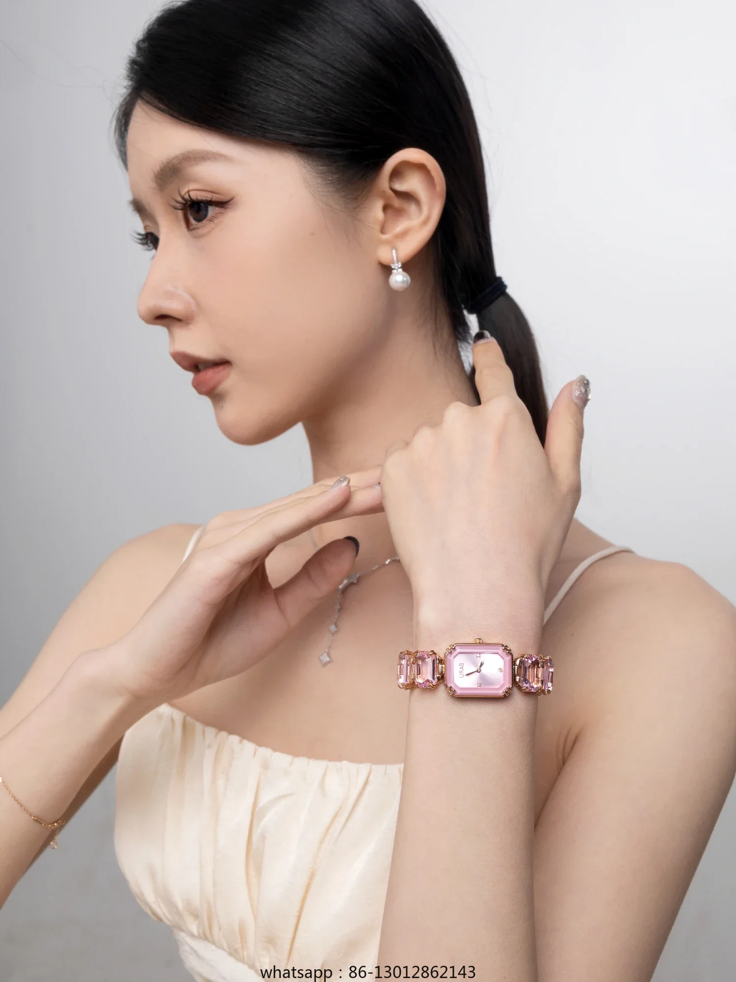 

Small ice cube square high-end women's niche light luxury women's watch tide