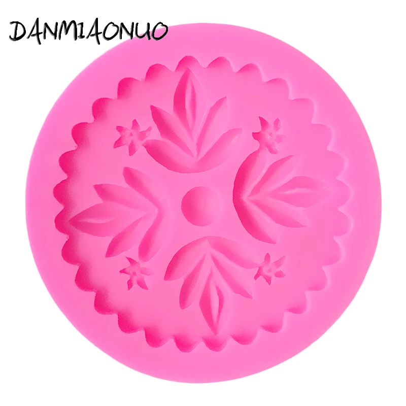 DANMIAONUO A0799027 Flowers And Leaves Mini Cupcake Cake Decorating Moulds Decoration Gateau Stampi Silicone Dolci