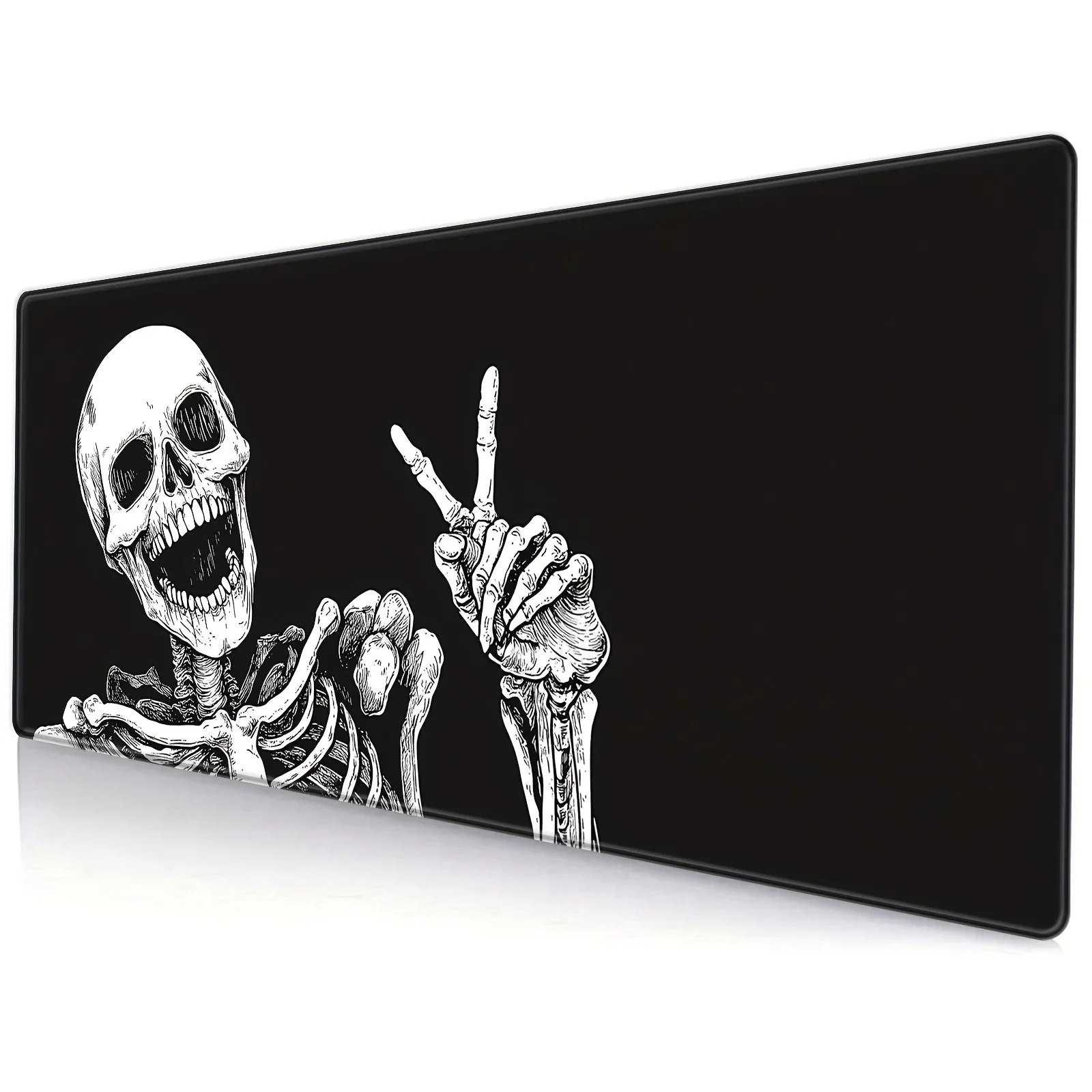 

Extended Gaming Mouse Pad with Skull Illustration - Natural Rubber Desk Mat with Precision Stitching, Non-Slip Base, Washable Su