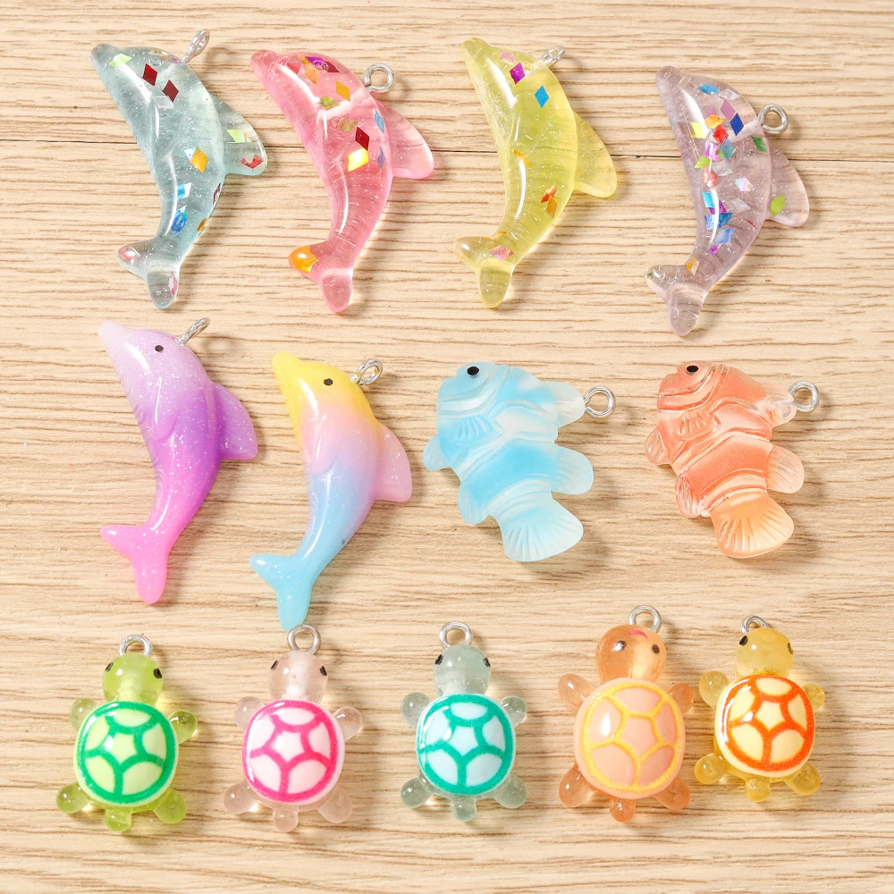 Tusember 10pcs Resin Clown Fish Dolphin Turtle Charms Pendant for Jewelry Making DIY Bracelet Necklace Earring Keychain Charms