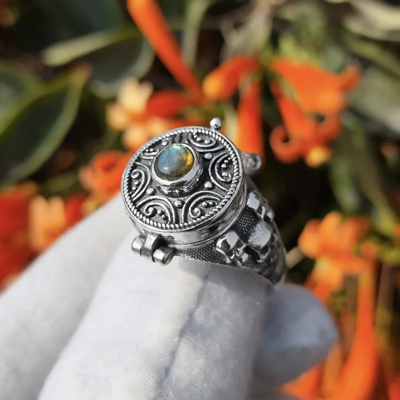 Men Flip‑Up Skull Ring New Punk Vintage Creative Design TEMU Cross‑Border Cool Daily Wear Finger Jewelry Accessory