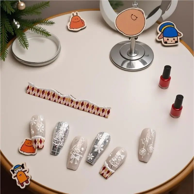 لطيف عيد الميلاد نمط الأبيض شجرة عيد الميلاد ندفة الثلج مسمار الفن ملصقات القوس الأحمر مسمار الفن طباعة تنقش ملصق احتفالي مسمار ديكور