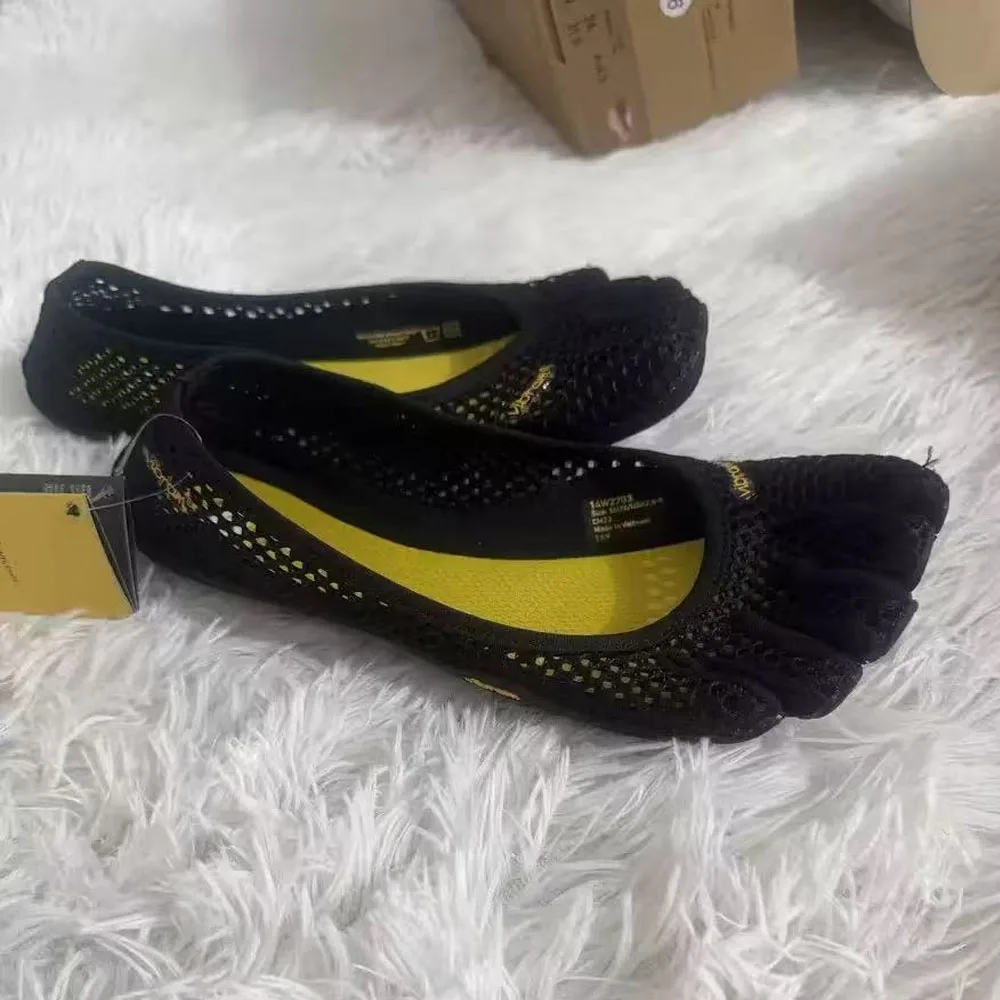 VI-B Women Classic Professional FiveFingers Shoes Fitness Yoga Dance Soft Sole Non-Slip Quick-Drying Sports Split-toe Sneakers image 3