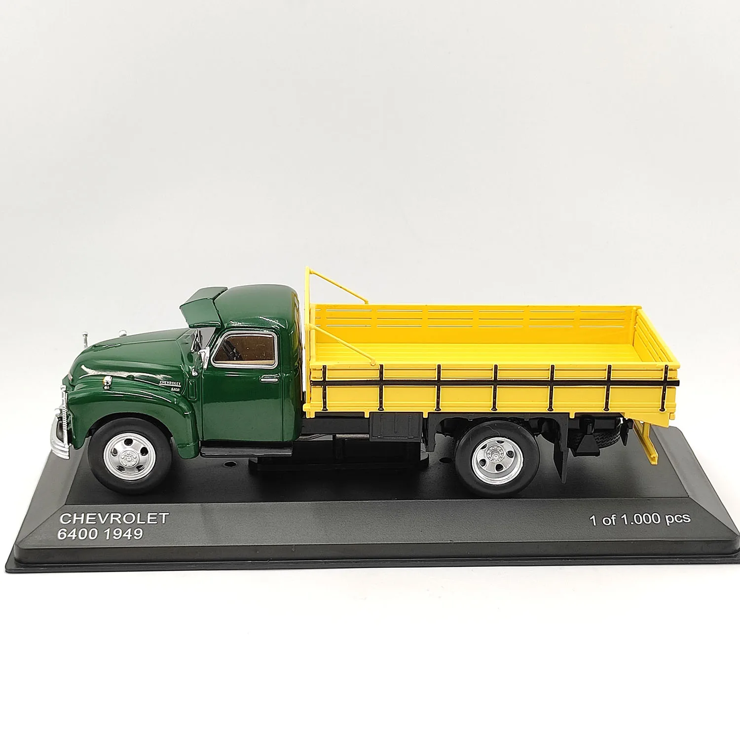 دييكاست وايت بوكس 1:43 مقياس شيفروليه 6400 1949 شاحنة سبيكة سيارة نموذج تحصيل لعبة هدية تذكارية عرض حلية