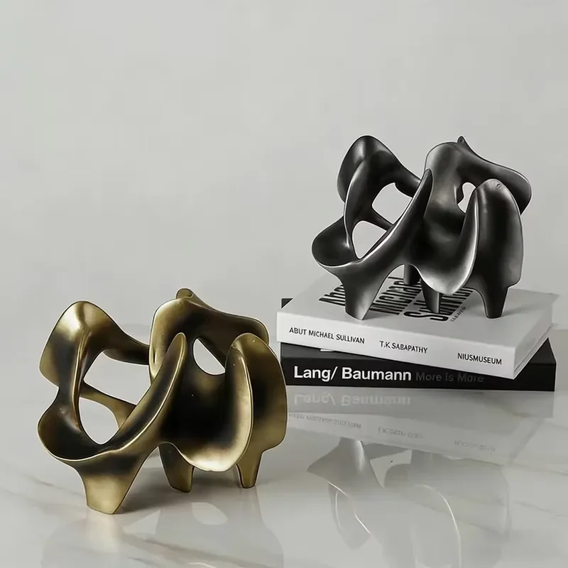 Modern Abstract Geometric Style Resin Sculpture Home Living Room Decor Ornament Fashion Hand Modeled Art Collectible