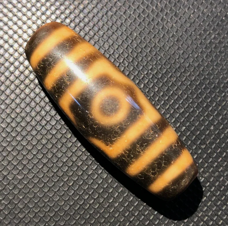 Energy Tibetan Old Agate Ivory Color 3Eye Totem dZi Bead Amulet14*15*45mmC2035