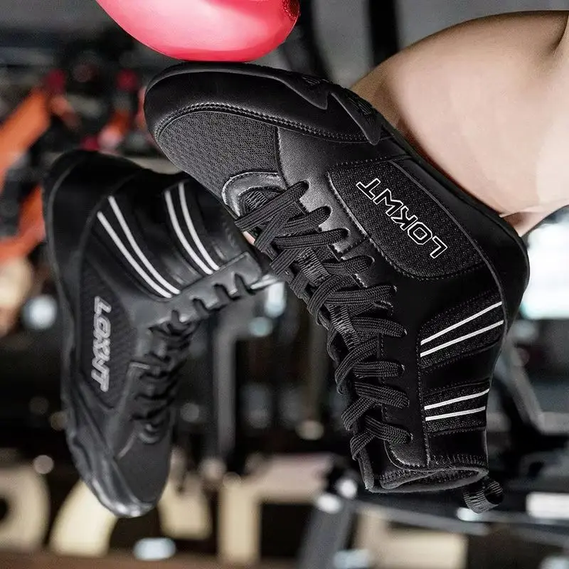 

2025 New Cool Men Wrestling Boots Comfortable Boxing Shoes Man Indoor Boxing Sneakers for Man Gym Training Shoe Men