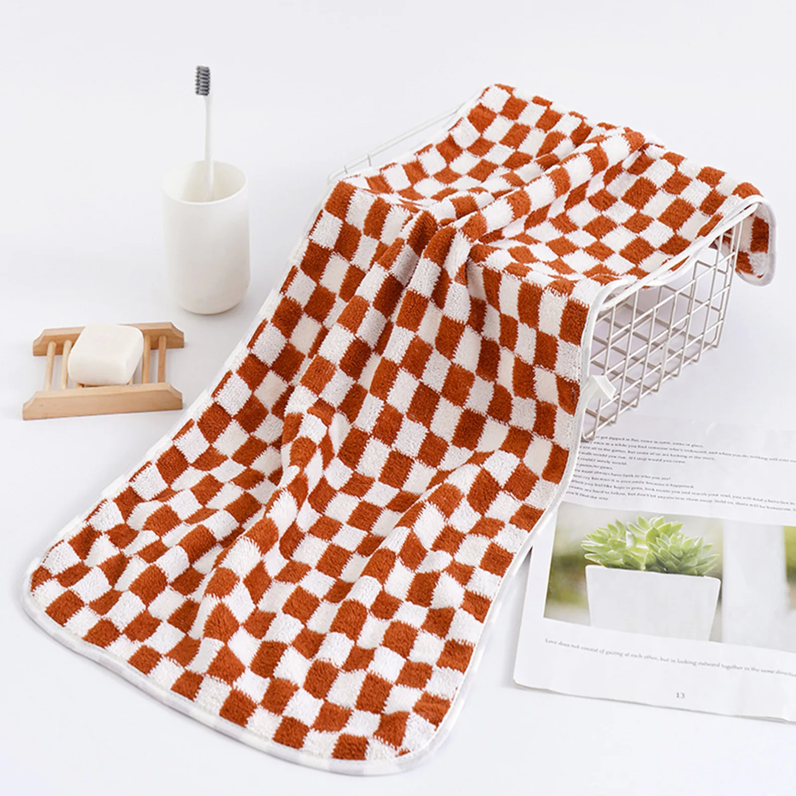 Upgrade Your Post Shower Routine with 2 Coral Fleece Bath Towels Vibrant Checkerboard Design 5 Colors Available