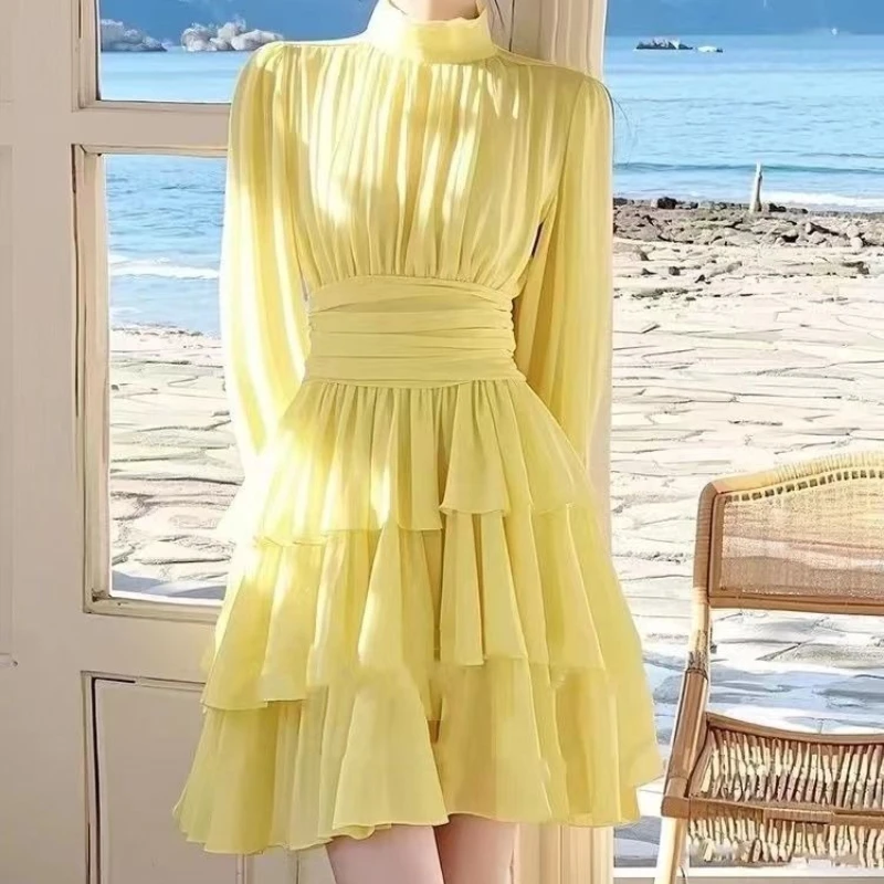 

Women's Spring and Summer High-end and Beautiful Yellow Waist Cinched Ruffle Edge Dress