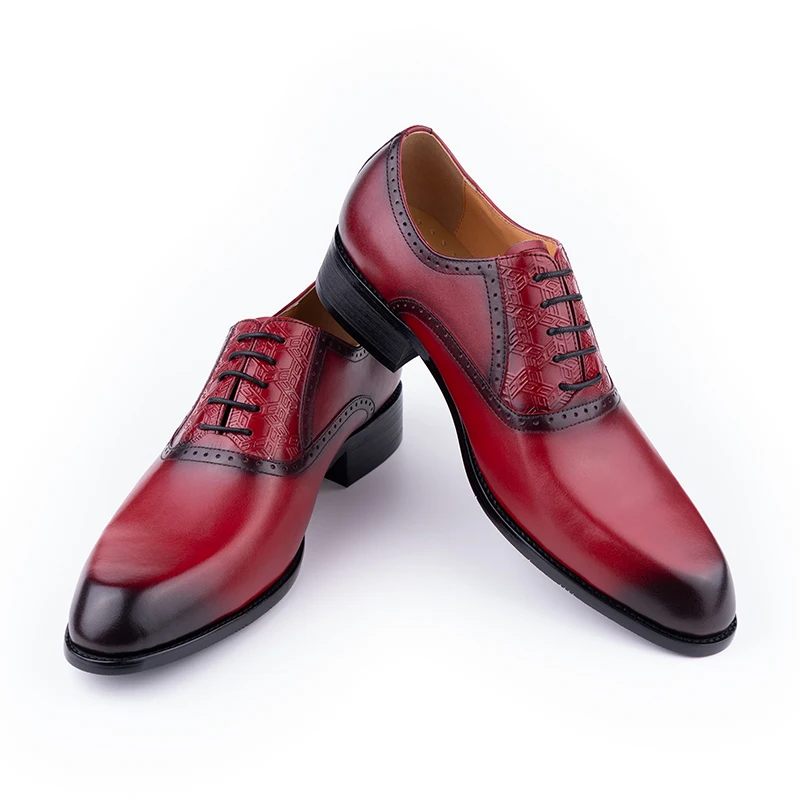 Nieuwe Koe Lederen Schoenen Voor Heren Retro Elegant Printen Bruiloft Avond Feest Sociaal Schoeisel Rood Zwart Klassiek Kantoor Volwassen Schoen