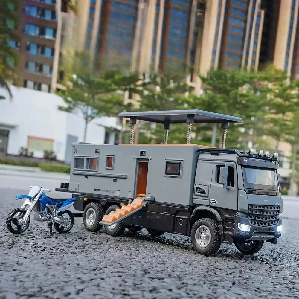 1:24 Off-Road RV Camping Model Vehicle Alloy Diecast Simulation Sound Light Toy Model Car Hobby Collection Gifts