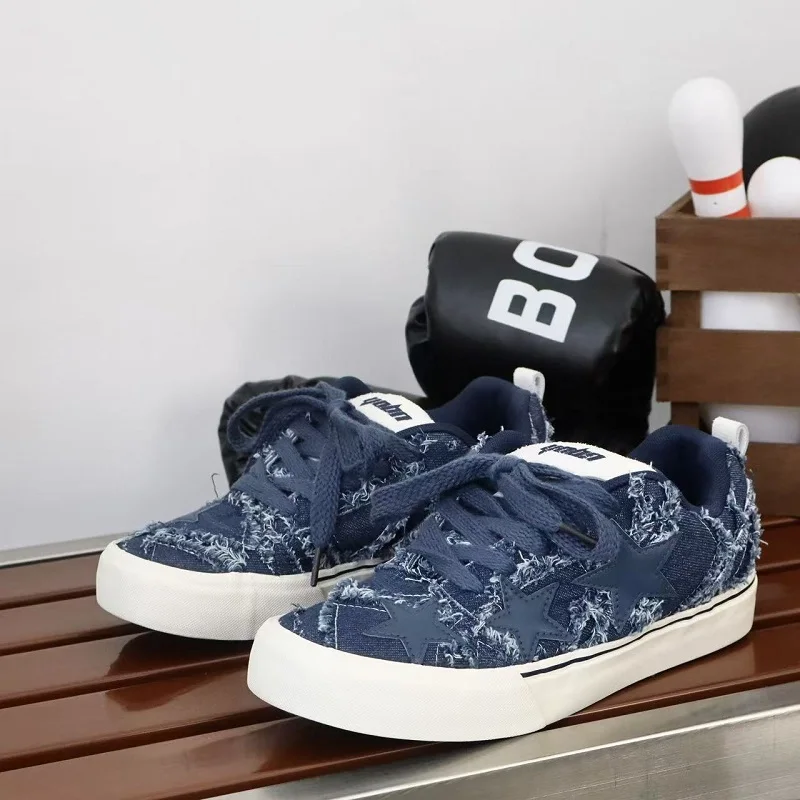 New Designer Mens Skateboard Shoes 2026 Trend Black Sneakers Men Lightweight Platform Men's Vulcanized Shoes Tennis Shoe For Men