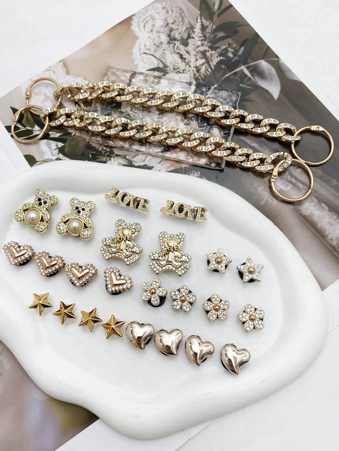 

26 золотых украшений для обуви в виде медведей для самостоятельного изготовления повседневных аксессуаров — забавные и многофункциональные персонализированные украшения для обуви