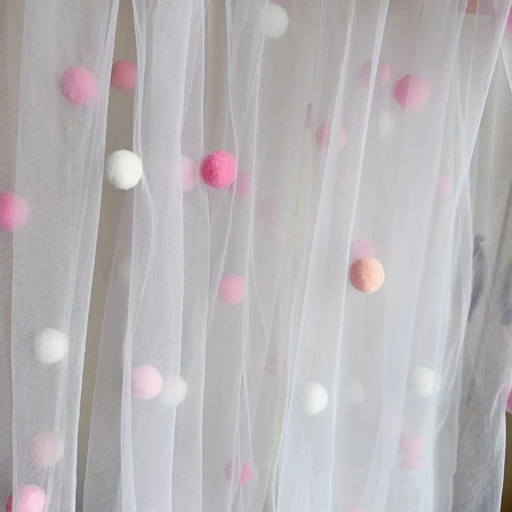 Home Decor 3D Pom-Poms Tablecloth Handmade Decorative Tulle Table Runner Romantic Wedding Desktop Decoration Birthday Party