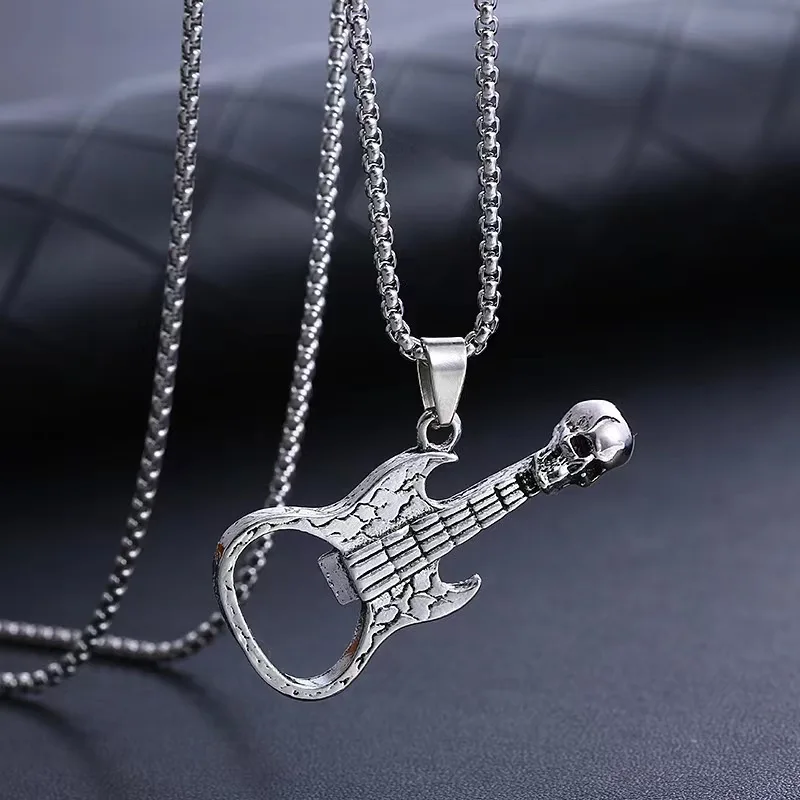 

Vintage Skull Guitar Bottle Opener Necklace Hip Hop Fashion Accessories Alloy Pendant Versatile Sweater Chain