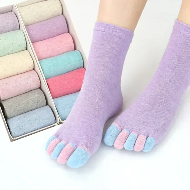 12 Candy Colors Five Finger Socks Casual Cute Individual Breathable Women Toe Socking Party Birthday Gift One-Size Women Socks