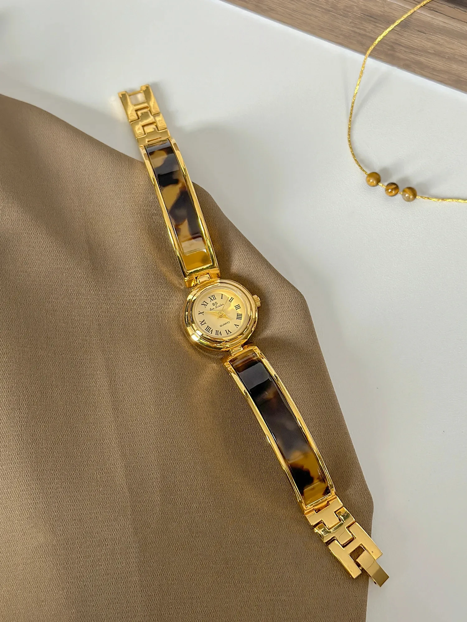 Relojes Retro de alta gama para mujer, resistentes al agua, con números romanos, elegante temperamento, pulsera Vintage de ámbar, cadena, reloj de cuarzo para mujer