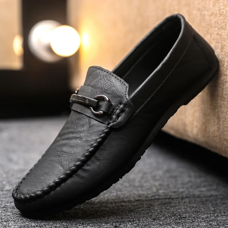 Fashion New Leather Men\'s Casual Shoes Male Lazy Shoes Breathable Loafers Comfort Slip-on Driving Shoes Luxury Brand Moccasins