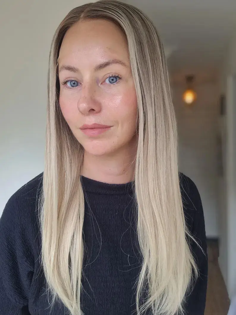 باروكات عالية الكثافة 13x4 أومبير أشقر فاتح باروكة أمامية من الدانتيل شعر مستعار طبيعي منزوع مسبقًا شعر مستعار اصطناعي مستقيم مقاوم للحرارة 26"