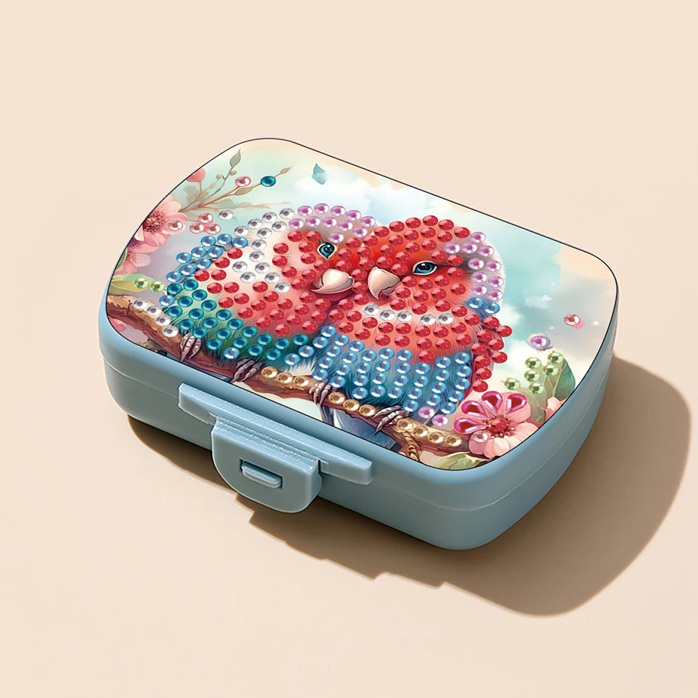 

Mushroom 5D DIY Diamond Painting Dot Pill Case Diamond Painting Medicine Box 6 Grid Moisture-proof Pill Organizer for Beginners