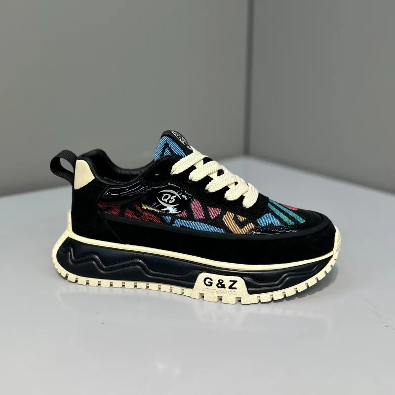 

2026 Autumn New Mens Casual Shoes White Thick Bottom Breathable Fashion Comfortable Anti Slip Footwear Outdoor Workwear Sneakers