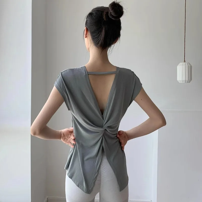 2026 New Thin Slim Quick Dry Yoga Top Women Loose Hip Cover Short Sleeve T Shirt Outdoor Morning Run Fitness Training Daily Wear