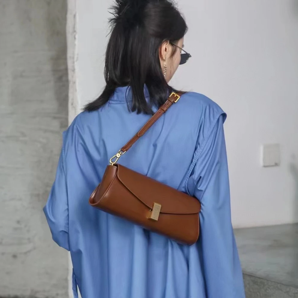 

2026 New Women's Elegant Genuine Leather Underarm Shoulder Bag - Trendy Versatile Crossbody Purse, Urban Chic Commuter Essential