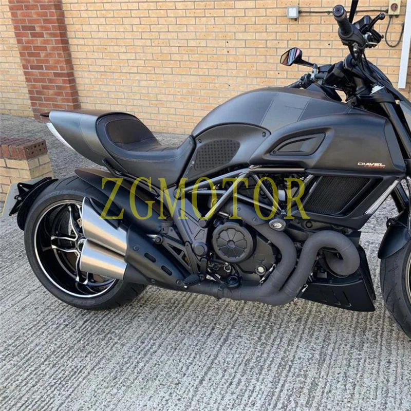 ملصق حماية لقبضة الركبة بالغاز على وسادة جانبية للجر لخزان الدراجة النارية مناسب لـ Ducati Diavel 1200 2011-2018 2012 2013 2014 2015 2016