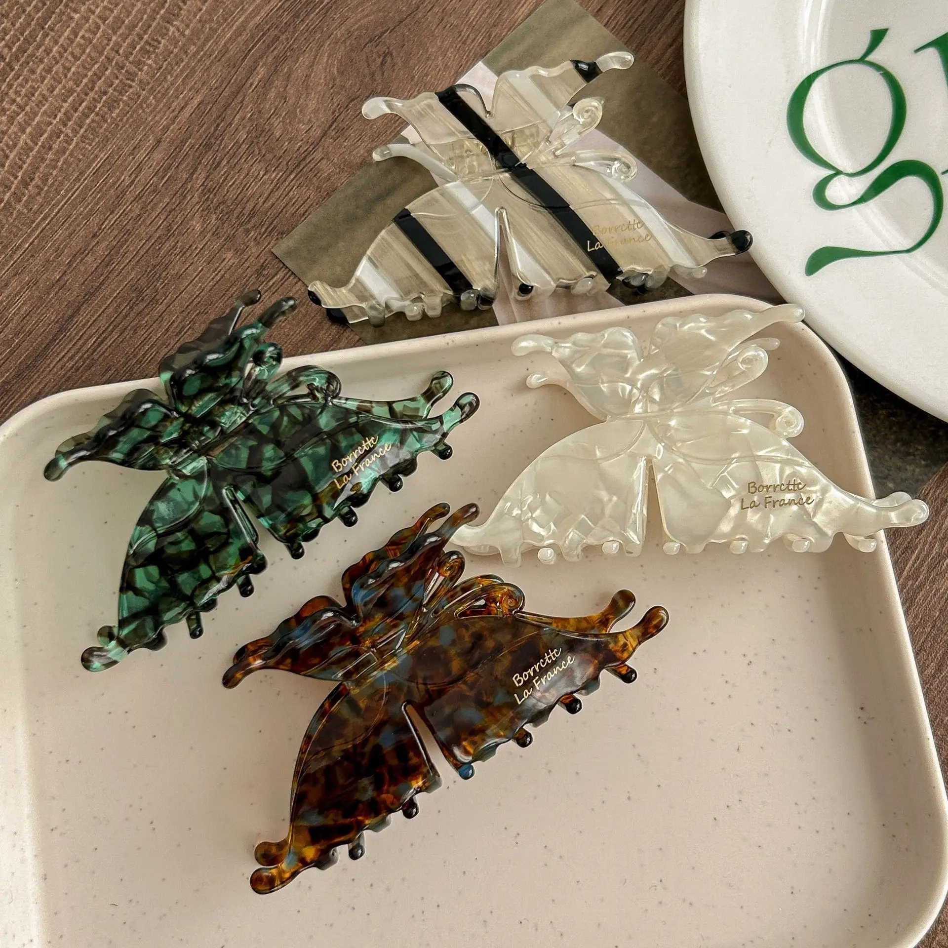 New Exquisite Acetate Hair Claws Elegant Butterfly Shark Hair Clips Barrettes For Women Korean Design Hair Accessories Headwear image 2