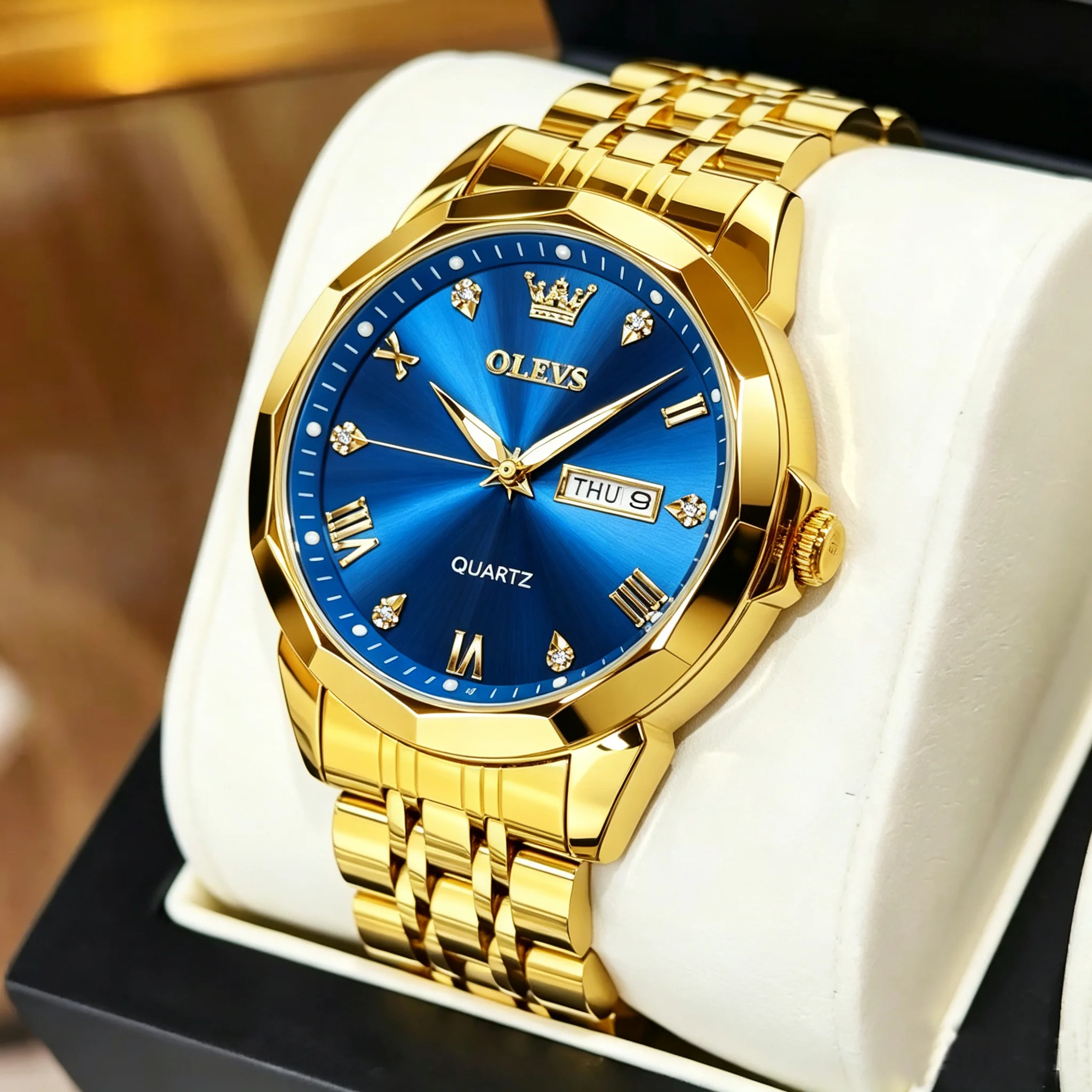 OLEVS Mens Watch New Original Sport Chronograph Quartz Wristwatches Waterproof Super Luminous Watches For Man Gifts Box 9931