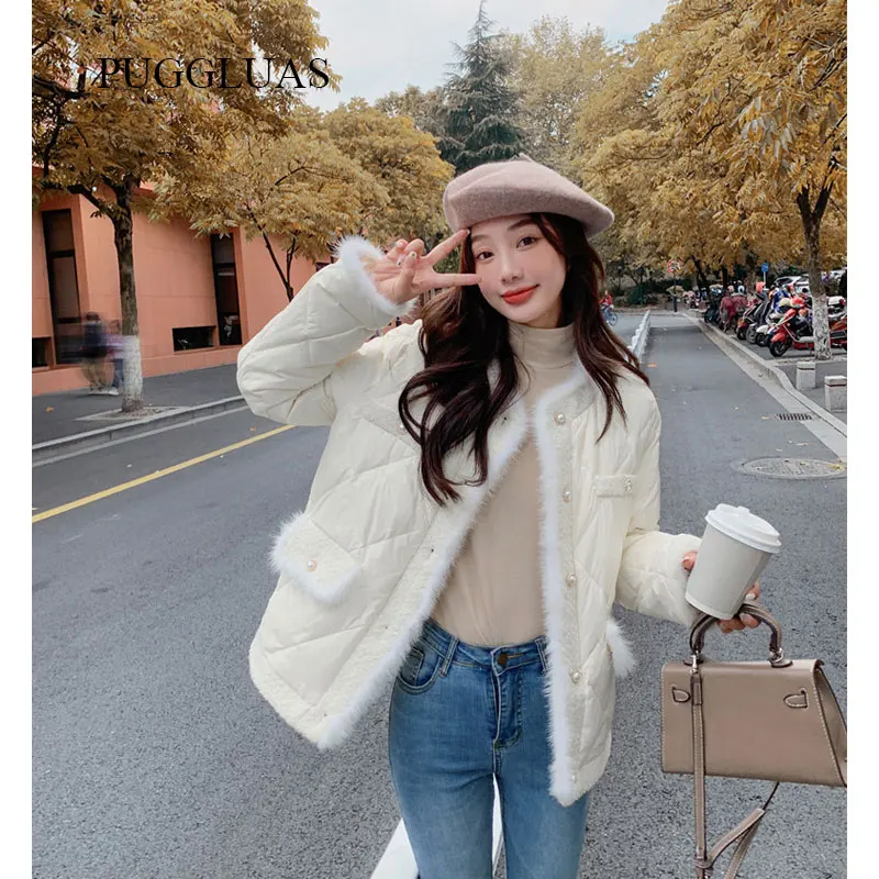 

Faux Mink Faux Fur White Women Coat 2023 Winter New Warm Patchwork V Neck Button Short Jacket Outerwear Chic Thicken Overcoat