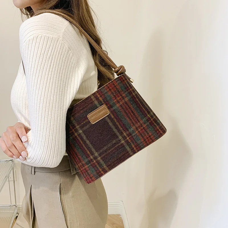 Textured Winter Tweed Plaid Underarm Bag For Women Fashion Commute Contrast Color Square Pack Trendy Female Shoulder Bags