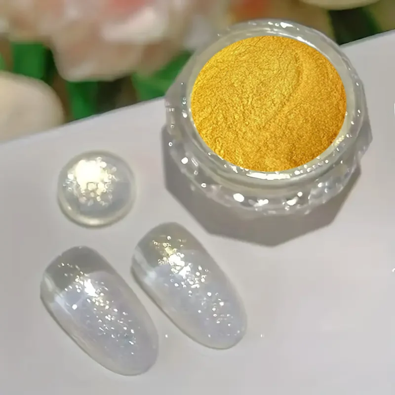 

A Bottle Of Watercolor Magic Mirror Powder In 0.5g For Watercolor painting，Metallic Nail Polish With Mirror Powder ,DIY Crafts