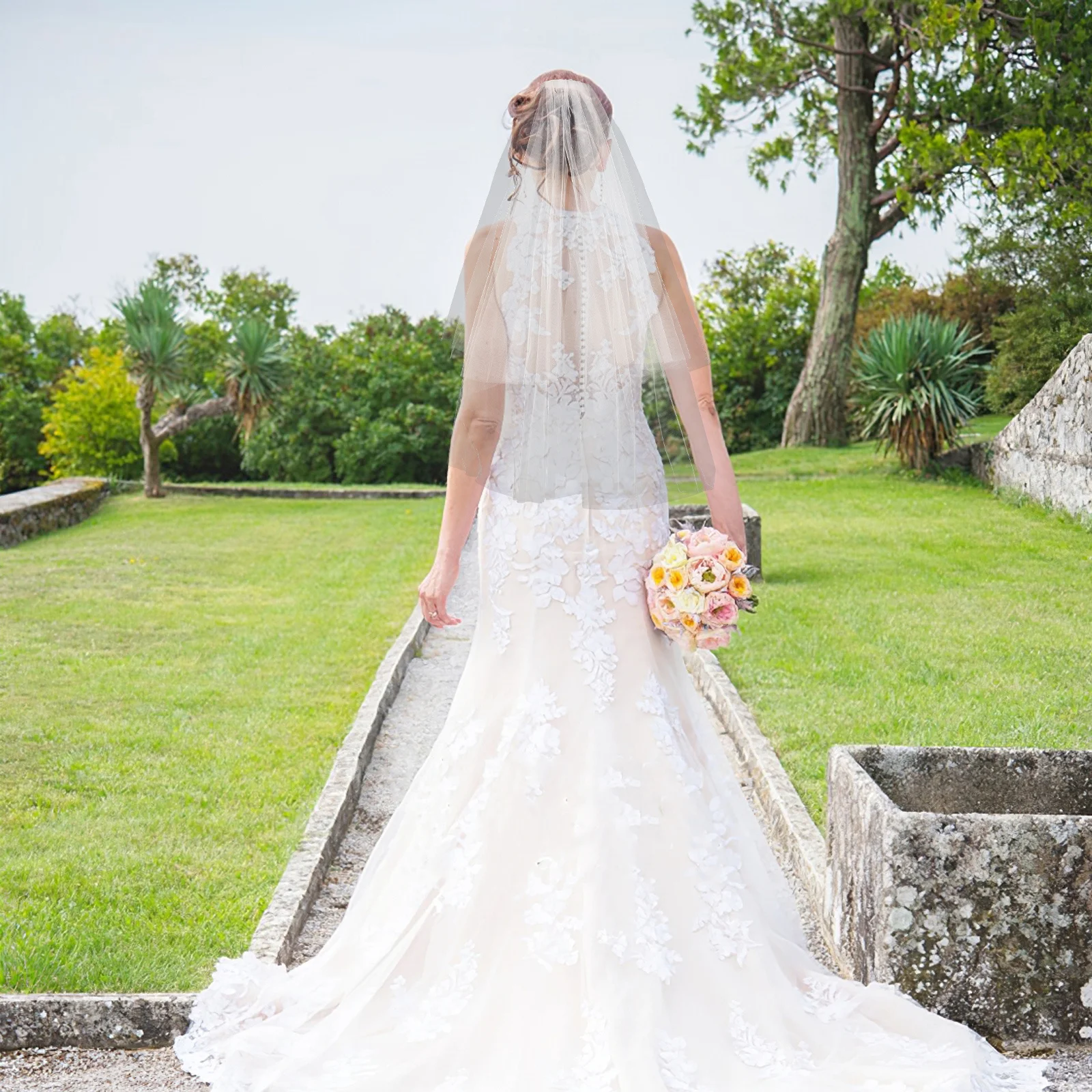 

Double Layer Lace Bridal Veil Short Beige Secure Comb Elegant Wedding Veil Bride Party Accessory Veils for Women Wedding Short