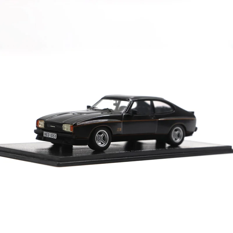 Resin 1:18 Scale 3.0S X-Pack Car Model Black For Adult Classic Collection Gift Model Display Souvenir Ornament