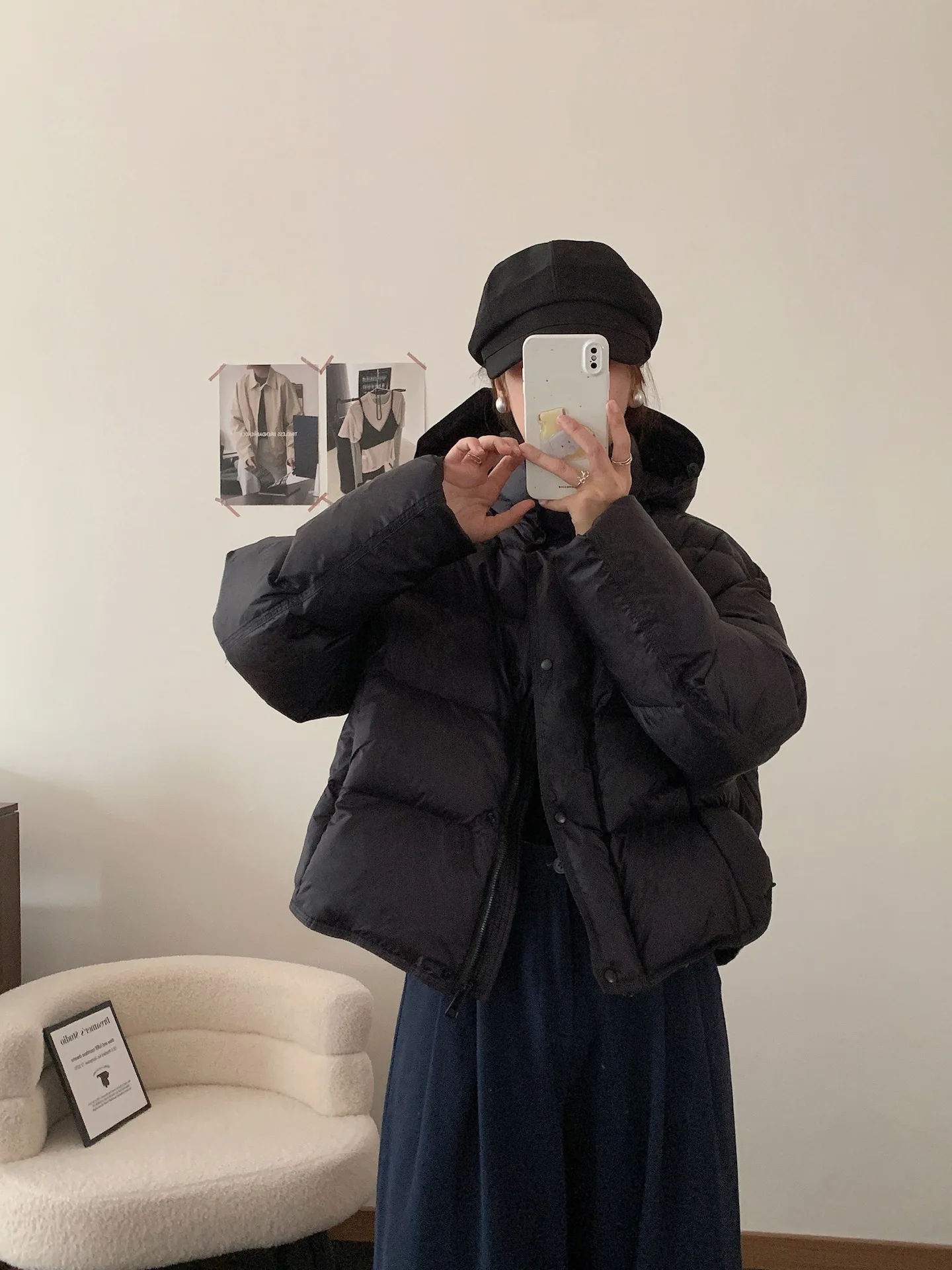 Korean Cropped Hooded Down Jacket for Women Winter Thickened White Duck Down Coats Woman Solid Color All Match Puffer Jackets