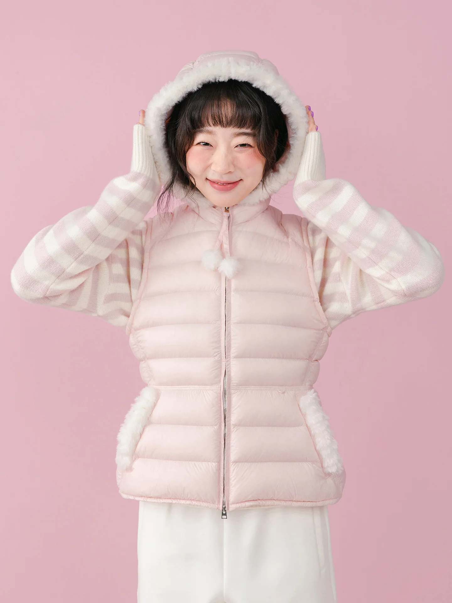 

Женский повседневный пуховый жилет RINING 25AW с капюшоном, 90% белый пух, стеганый, на молнии, стандартный крой