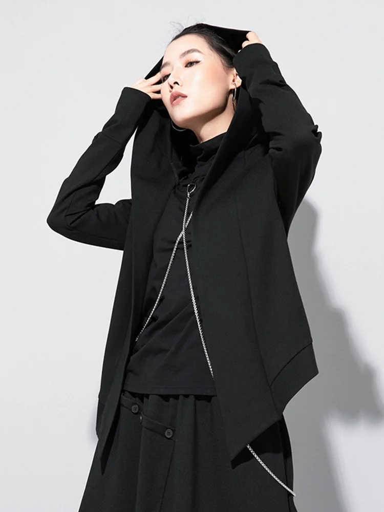 [EAM] Loose Fit Black Brief Irregular Short Jacket New Hooded Long Sleeve Women Coat Fashion Tide Spring Autumn 2024 1Z591