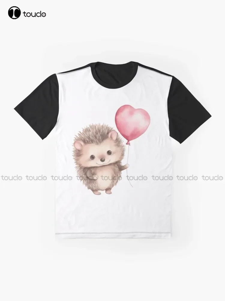 Cute Hedgehog Holding Heart Balloon Graphic T-Shirt Digital Printing Tee Shirts Streetwear Xxs-5Xl New Popular Unisex