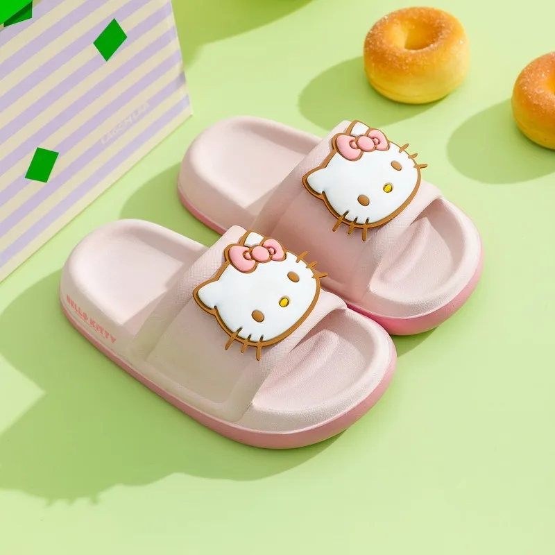 Sanrio Hello Kitty Kuromi Cinnamoroll dziecięce klapki na lato śliczne kreskówki antypoślizgowe grube dno plażowe proste pantofle