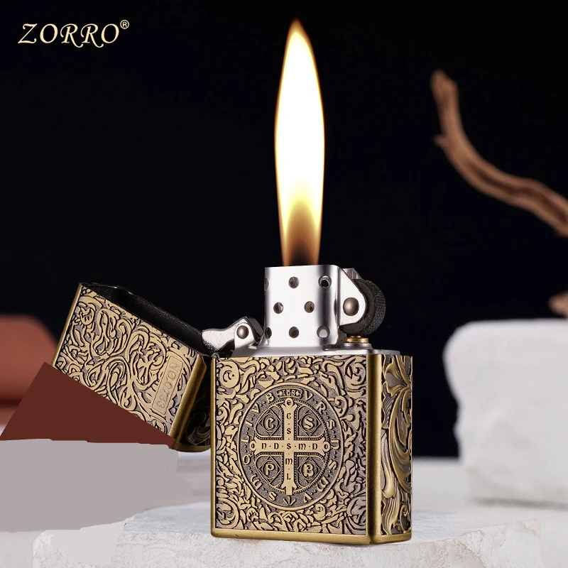 2026 Exquisite Zoro Retro High End Luxury Brass Windproof Metal Lighter Men's Hot Selling Gift Ignition Tool Optional Packaging