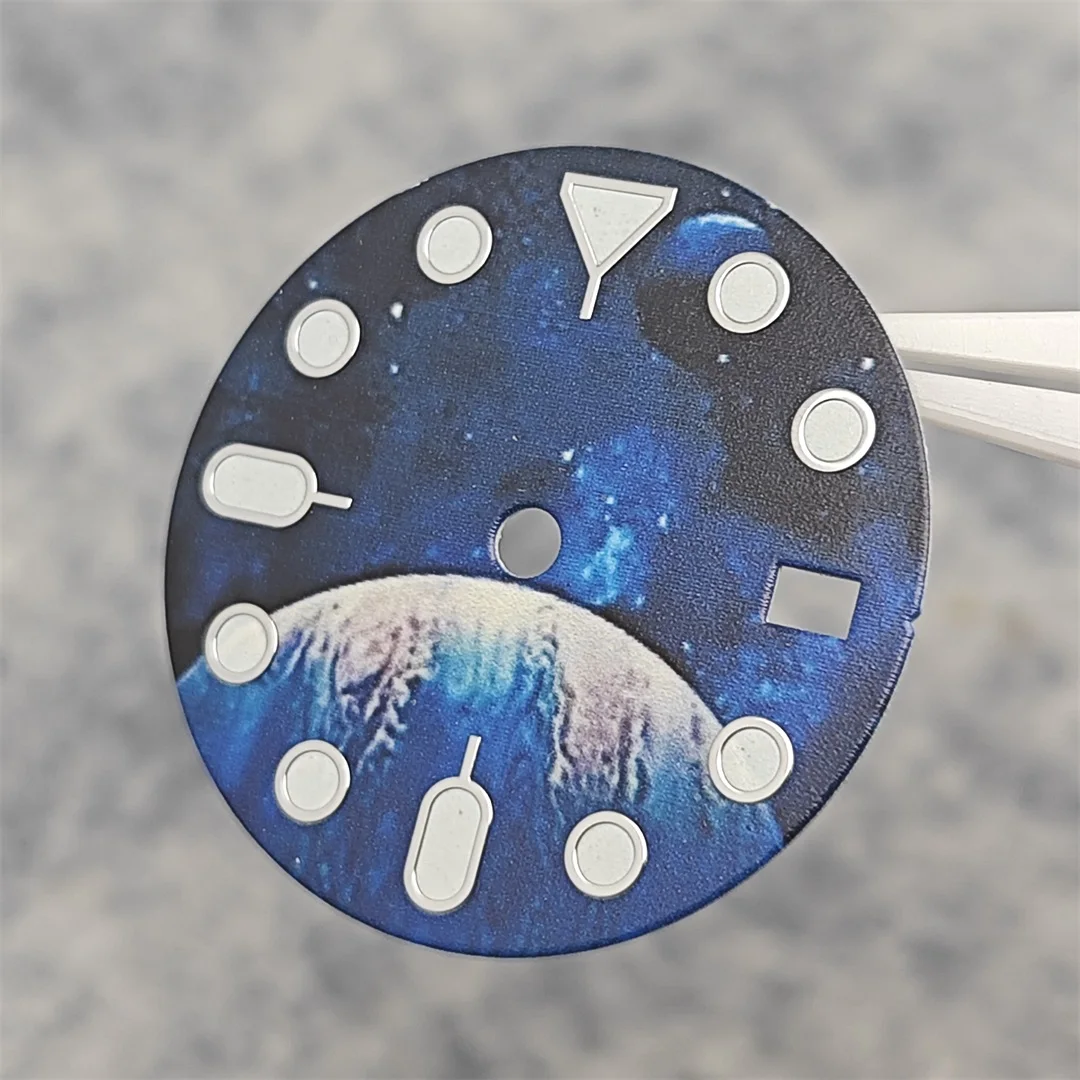 NH35 ساعة الطلب السماء المرصعة بالنجوم القمرية نجمة ووتش وجوه مع ملحقات ساعة تحويل مضيئة خضراء لحركة NH35 / NH34