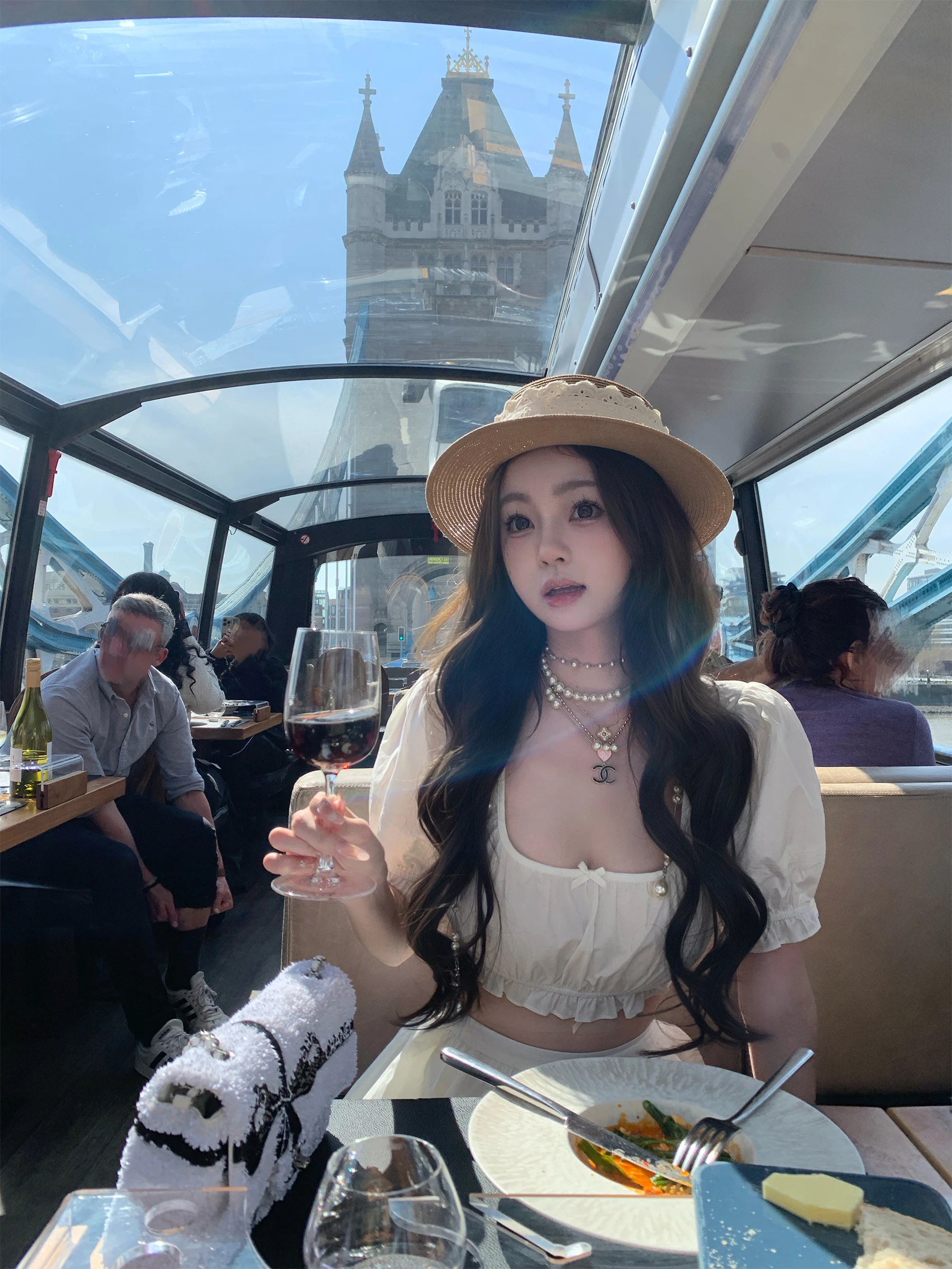 

Romantic Sweet Summer Ice Set Women's U-neck Bubble Sleeve Top Half Skirt Breathable Cotton Short Sleeve Two-piece Suit