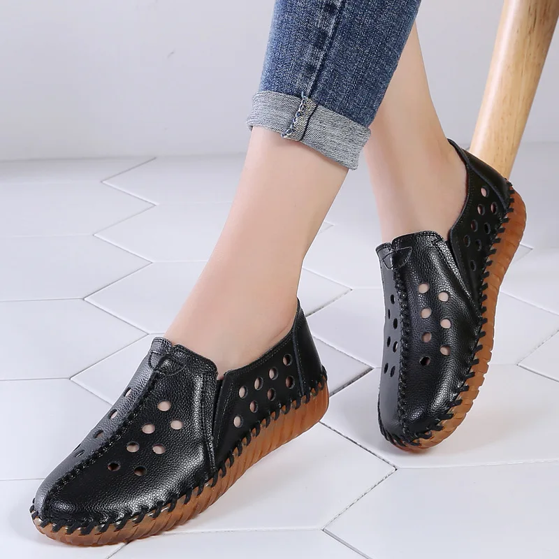 ENJOYOU Summer Hole Bean Shoes Flatscut Outladieswear Shoes Middle And Old Sandals Soft Bottom Women's Shoes Breathable Flats