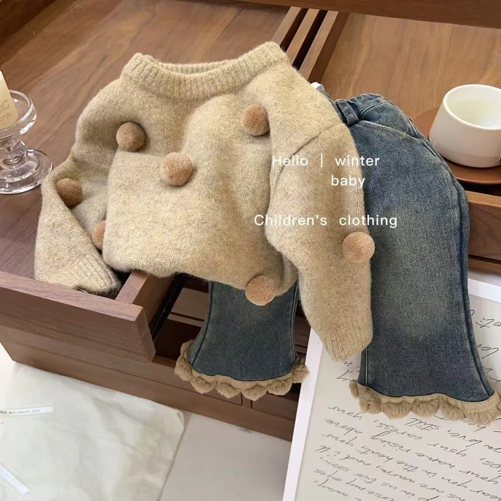 Kids Girls' Autumn/Winter Sweater 2025 New Fashionable Knitted Sweater for Children's Baby Girls' Ball Sweater Pullover Top
