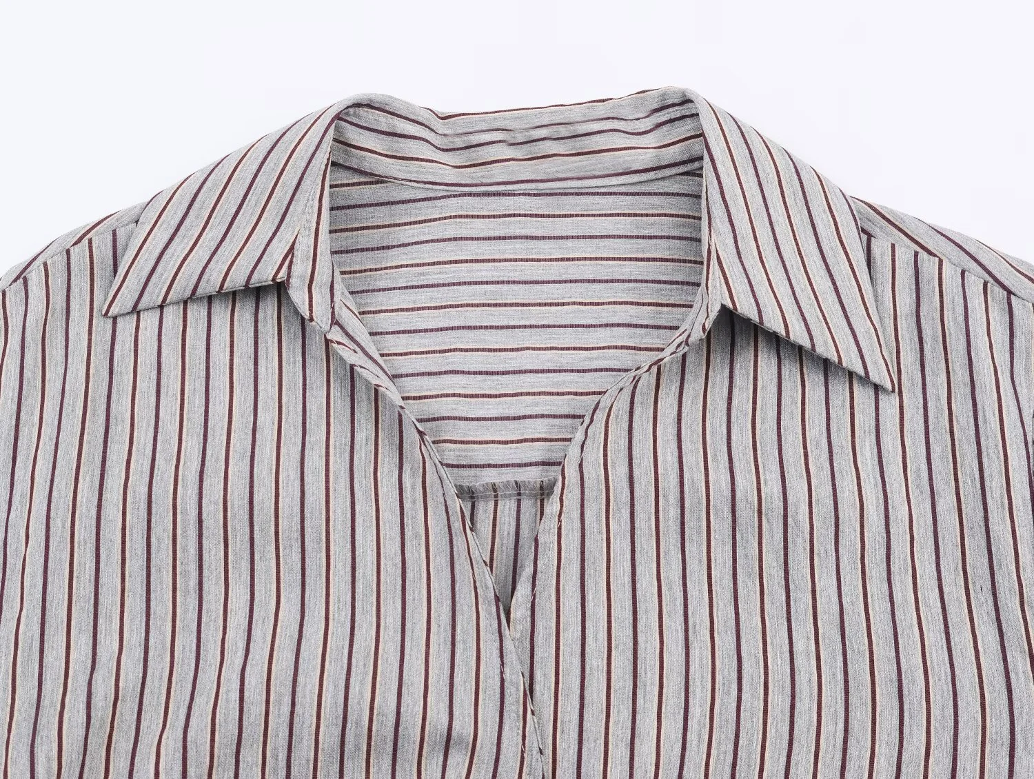 2025 شتاء جديد المرأة موضة عادية بسيطة أنيقة تصدير مزدوجة الجبهة التعادل مخطط القوس طوق طويلة الأكمام قميص علوي