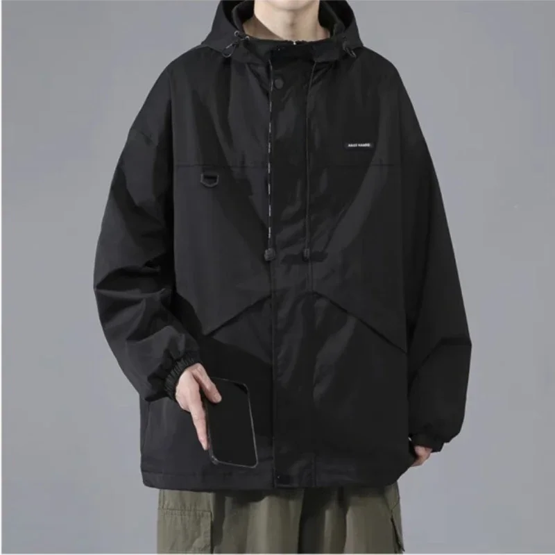 

Водонепроницаемая куртка из софтшелла для мужчин, уличная походная ветровка с капюшоном, повседневная рабочая одежда с несколькими карманами, пальто, весна-осень