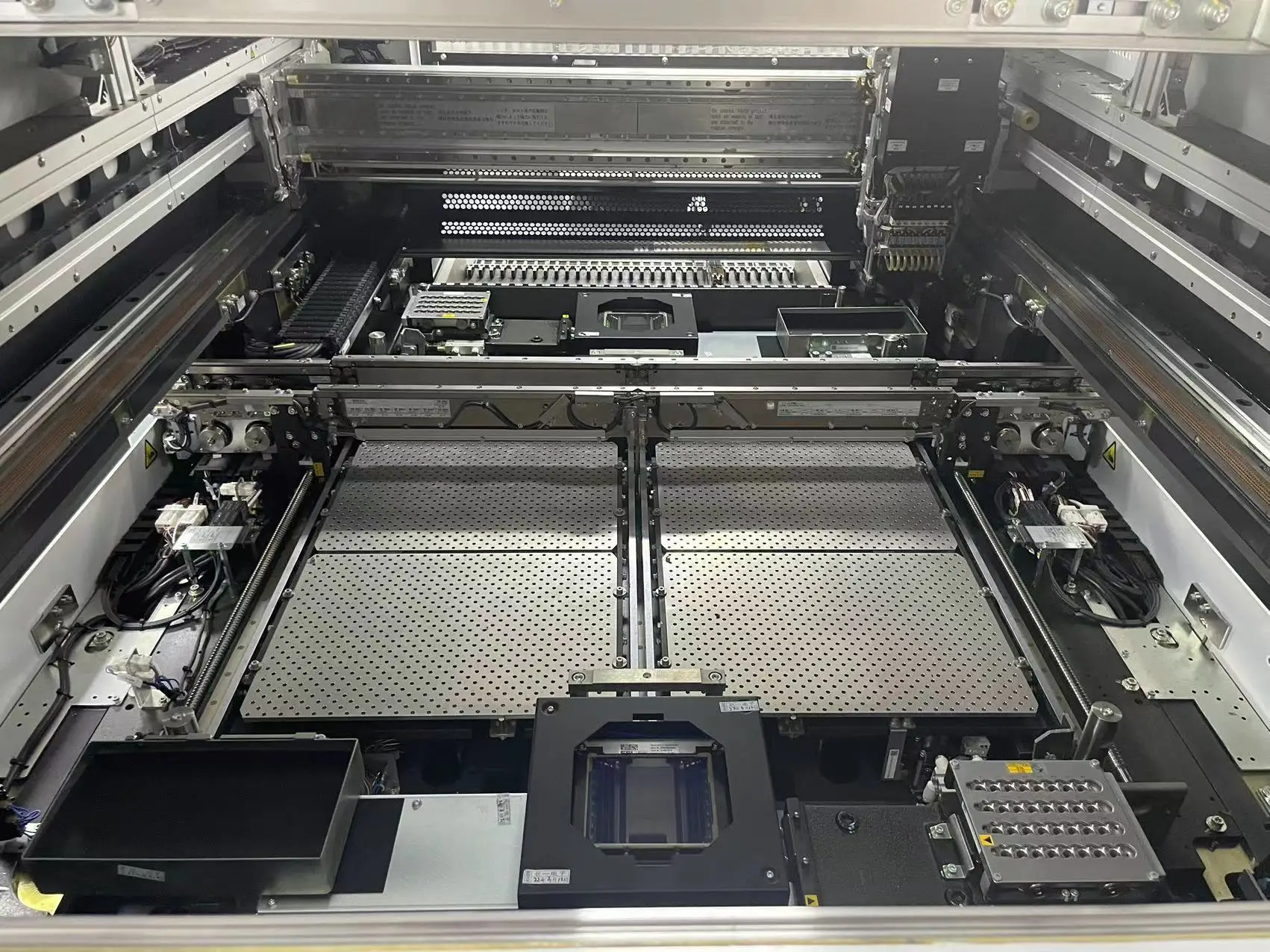 SMT Mounter NPM-W2 Pick and Place Machine SMT for PCB Assembly Line