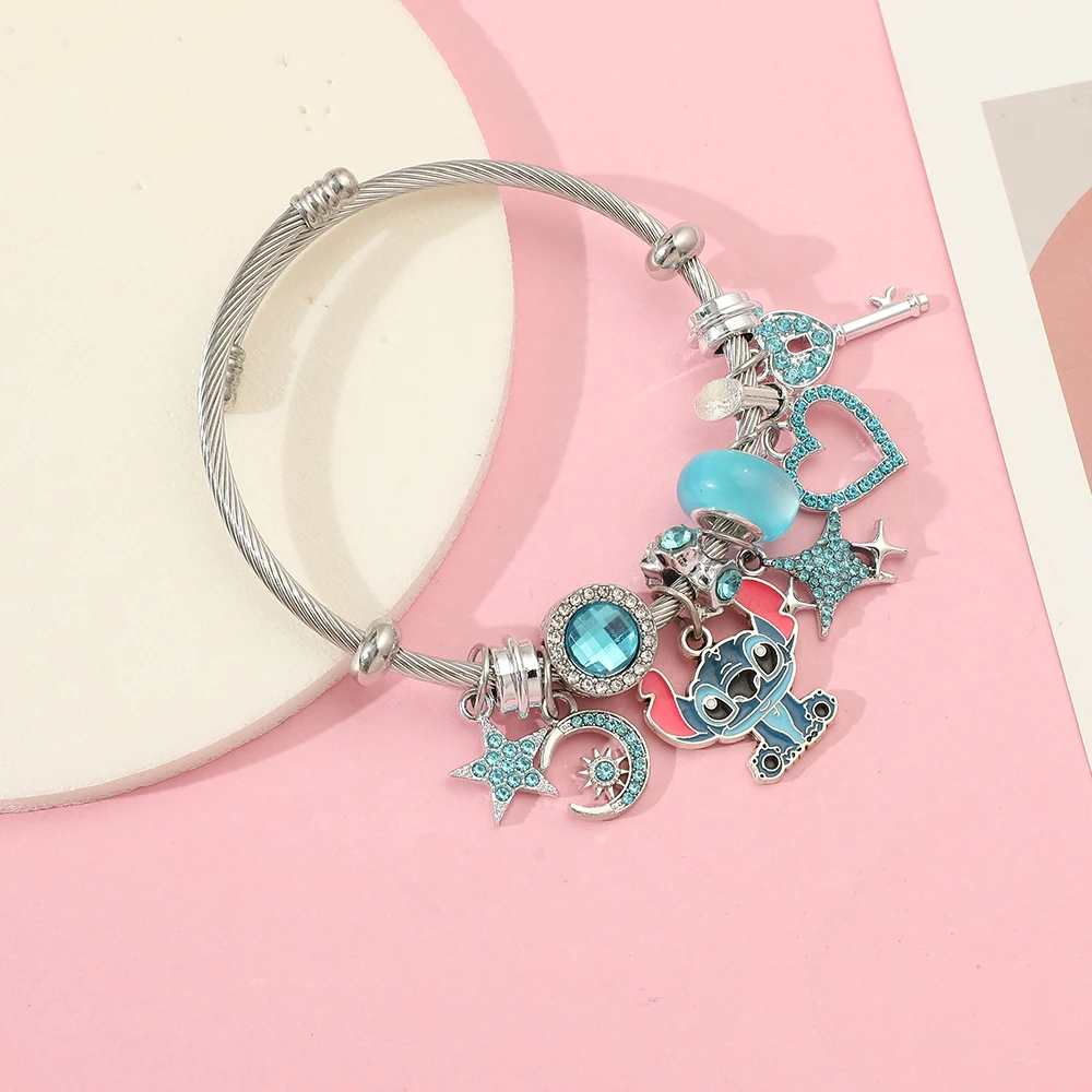 1 piece Disney summer series fashion new product cute starfish Stitch love key pendant simple versatile simple bracelet jewelry