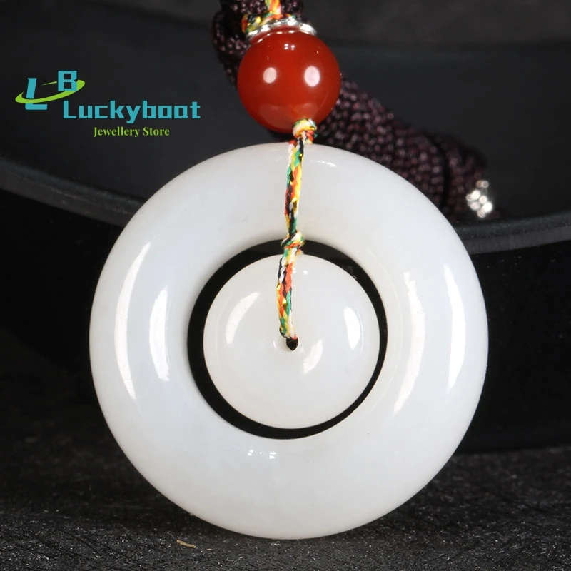 

Xinjiang Hetian Jade And Sheep Fat White Jade Mother And Child Buckle Pendant Safe And Wishful Fine Jewelry